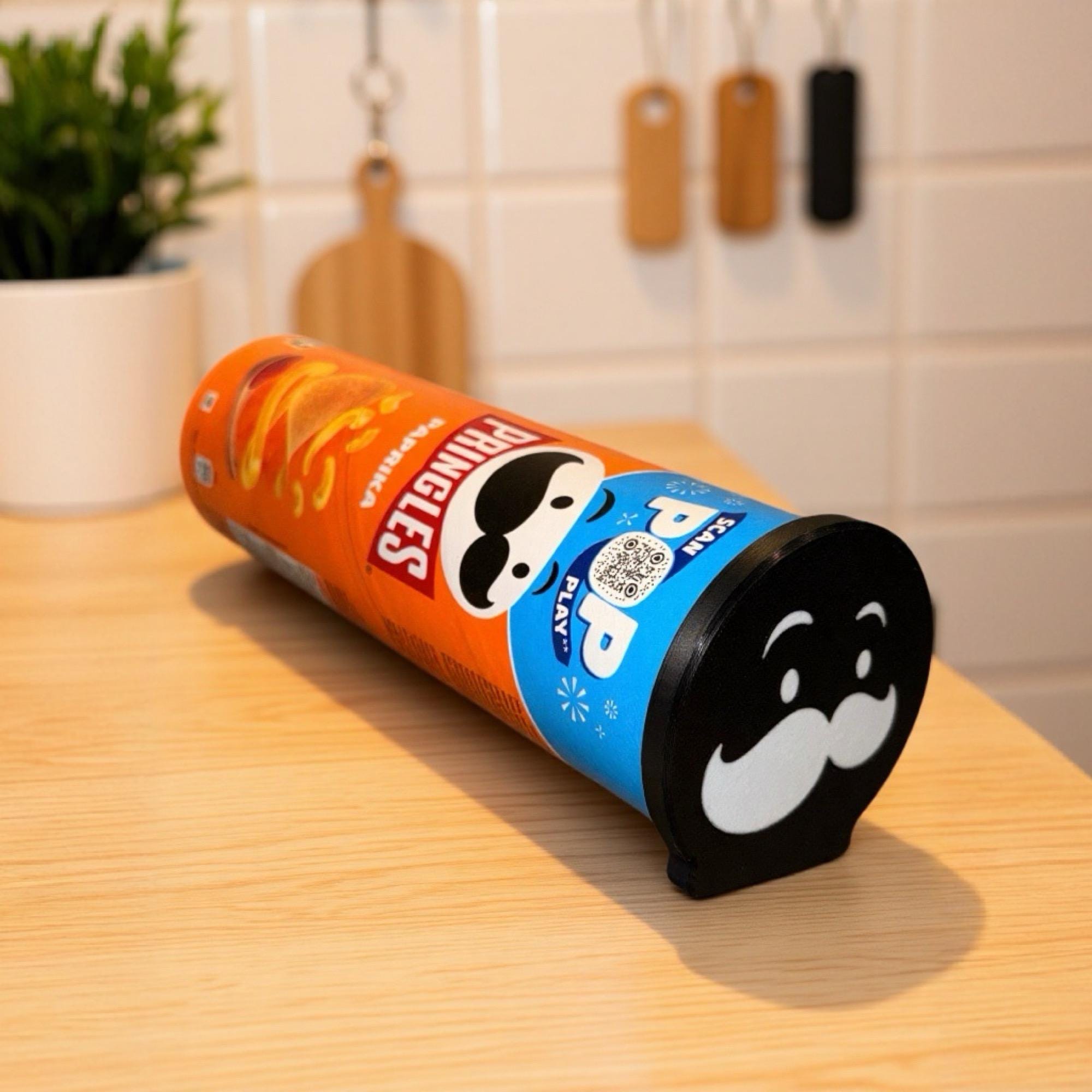 3D Printed Pringles Can Dispenser, Snack Tray, Gamer Kitchen Gadget, Pringles Lid Replacement